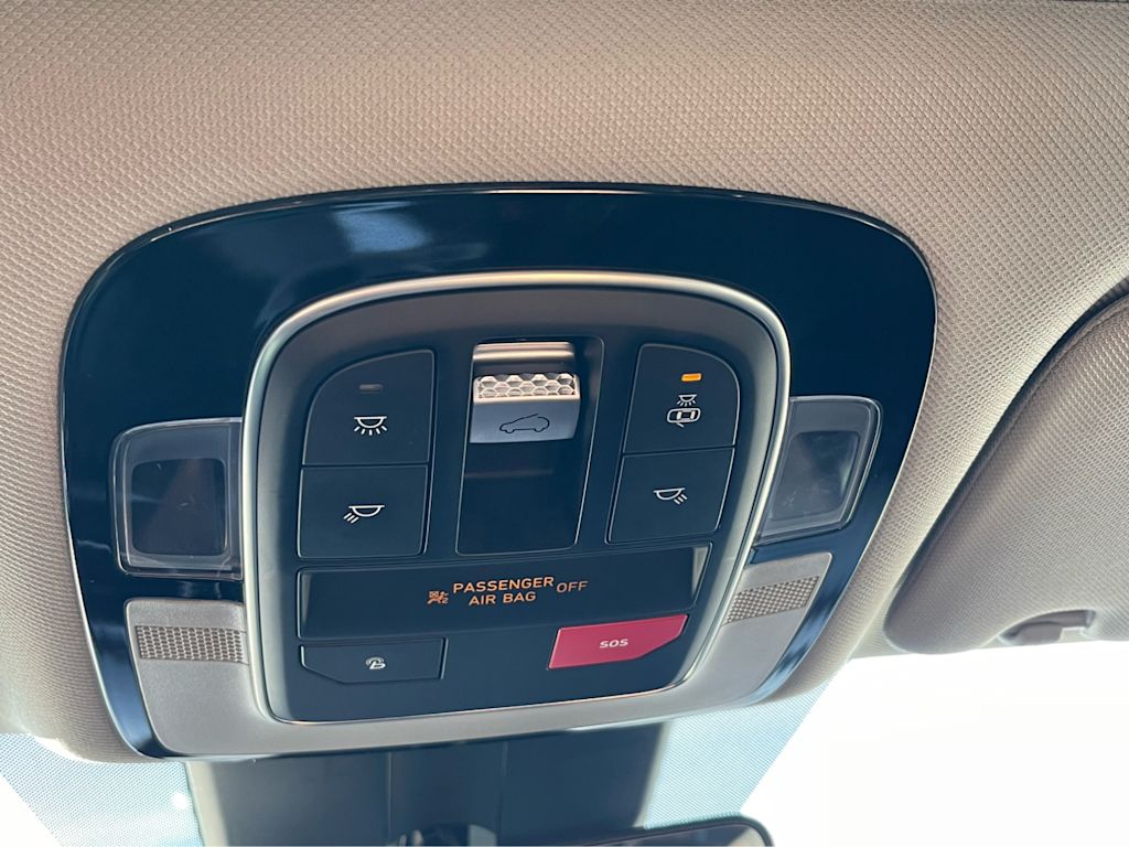 Thumbnail: 2023 Hyundai Santa Fe - 21