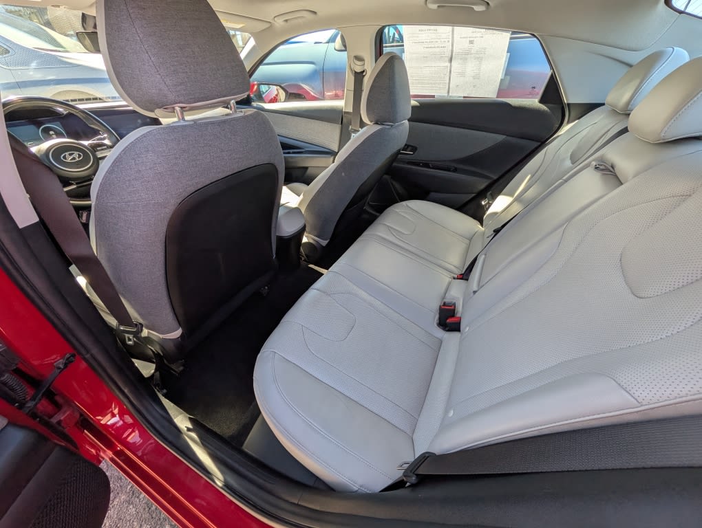 Thumbnail: 2021 Hyundai Elantra - 29