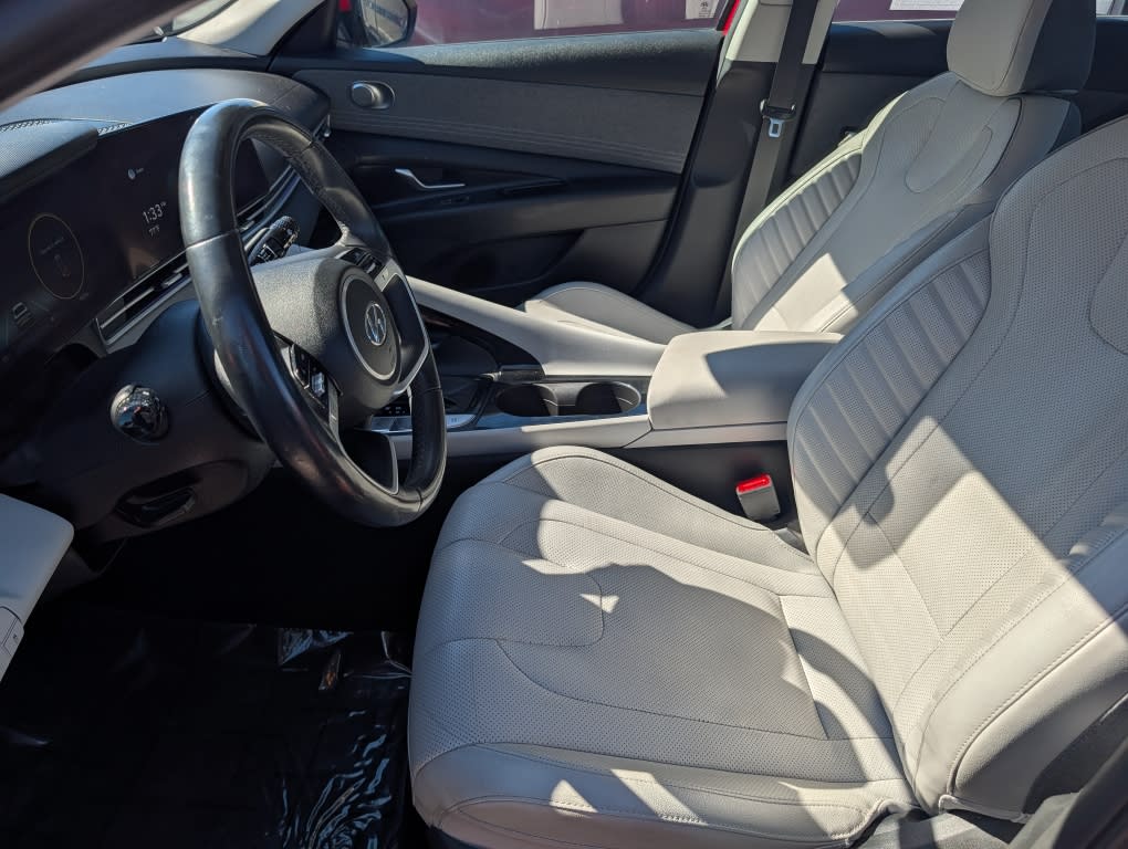 Thumbnail: 2021 Hyundai Elantra - 30