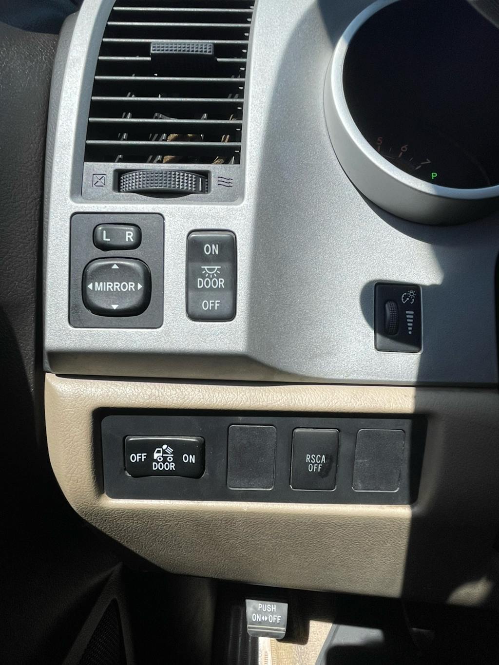 Thumbnail: 2007 Toyota Tundra - 26