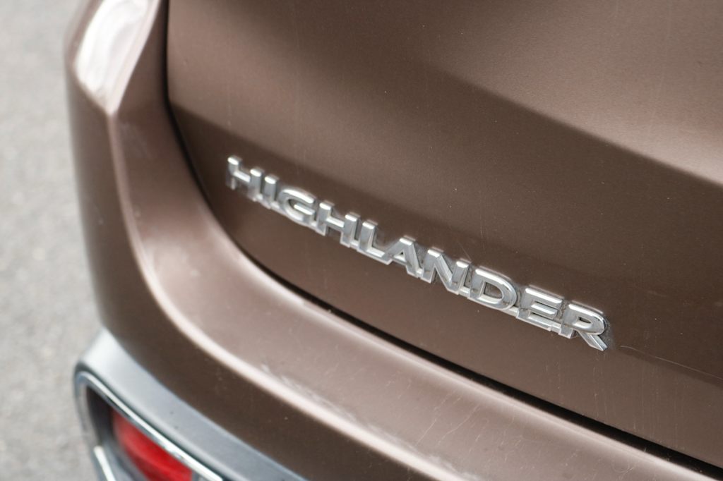 Thumbnail: 2017 Toyota Highlander - 21