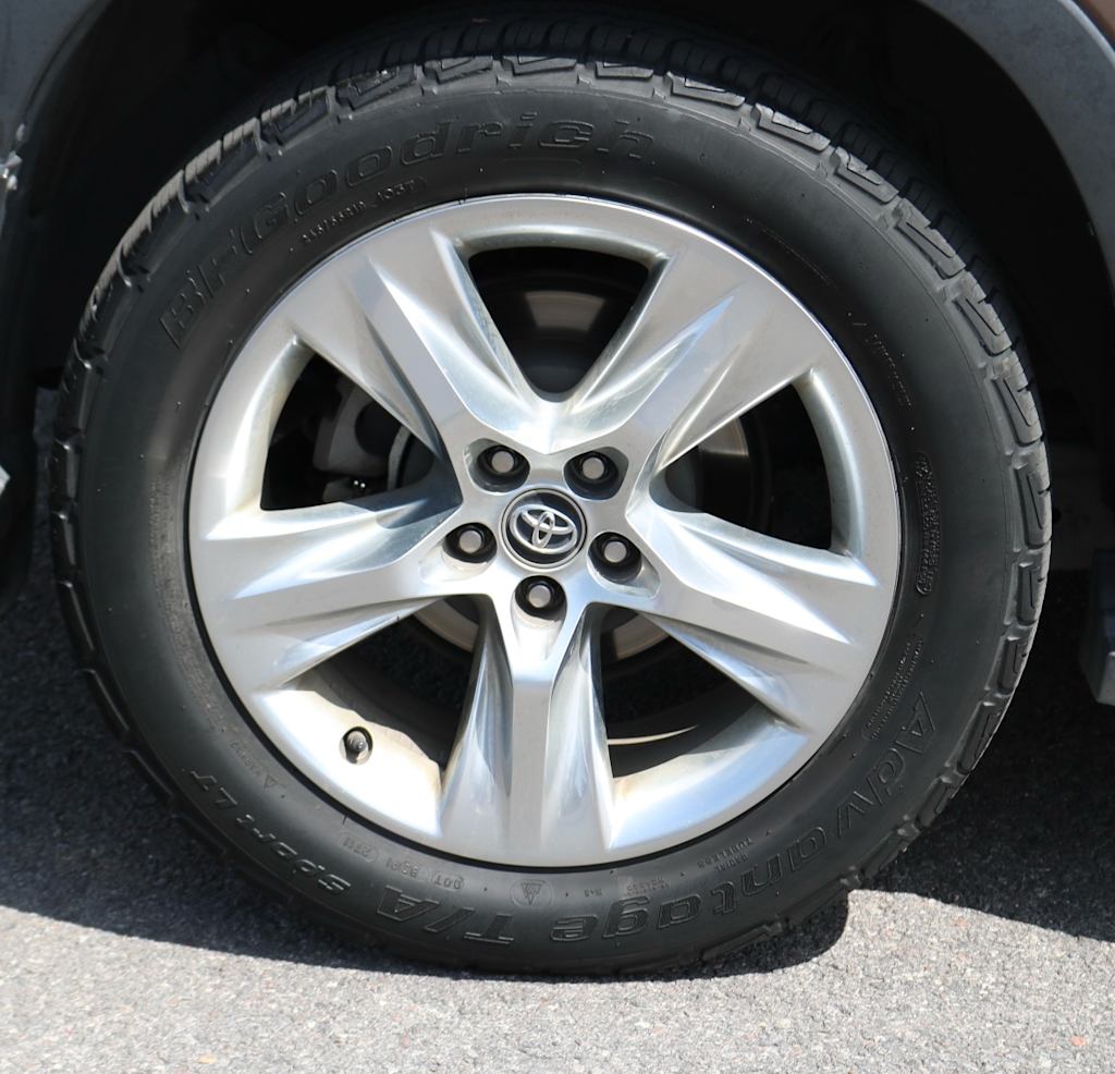 Thumbnail: 2017 Toyota Highlander - 6