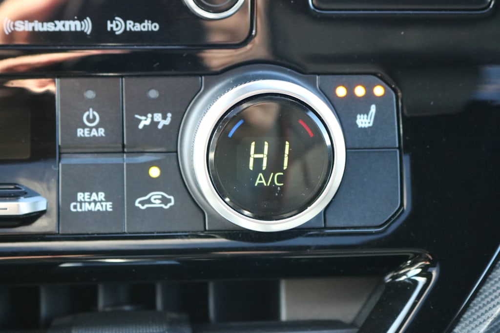 Thumbnail: 2021 Toyota Highlander - 22