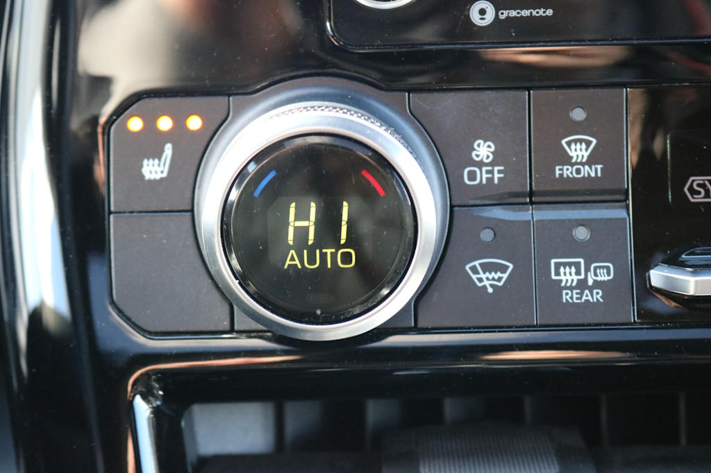 Thumbnail: 2021 Toyota Highlander - 25