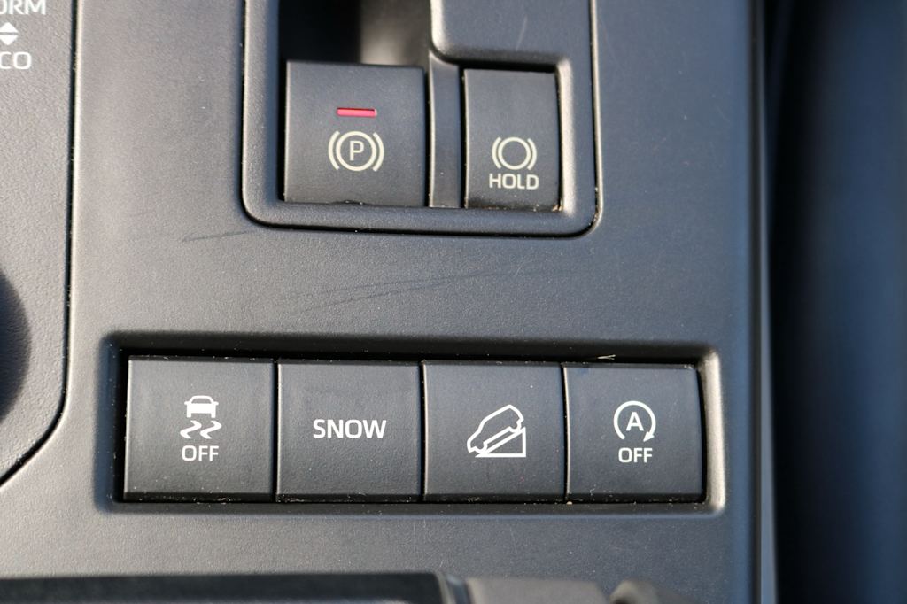 Thumbnail: 2021 Toyota Highlander - 27