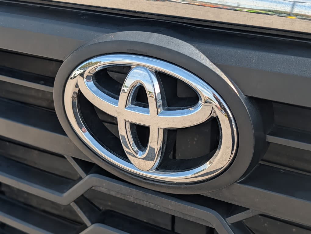 Thumbnail: 2025 Toyota Tundra - 6