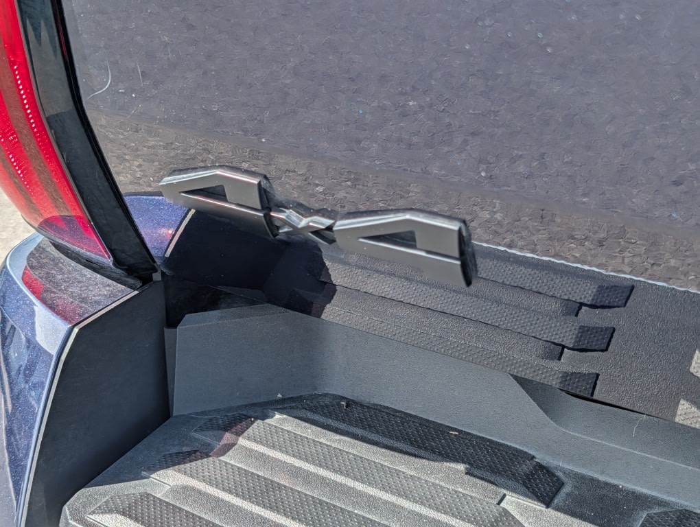 Thumbnail: 2025 Toyota Tundra - 18