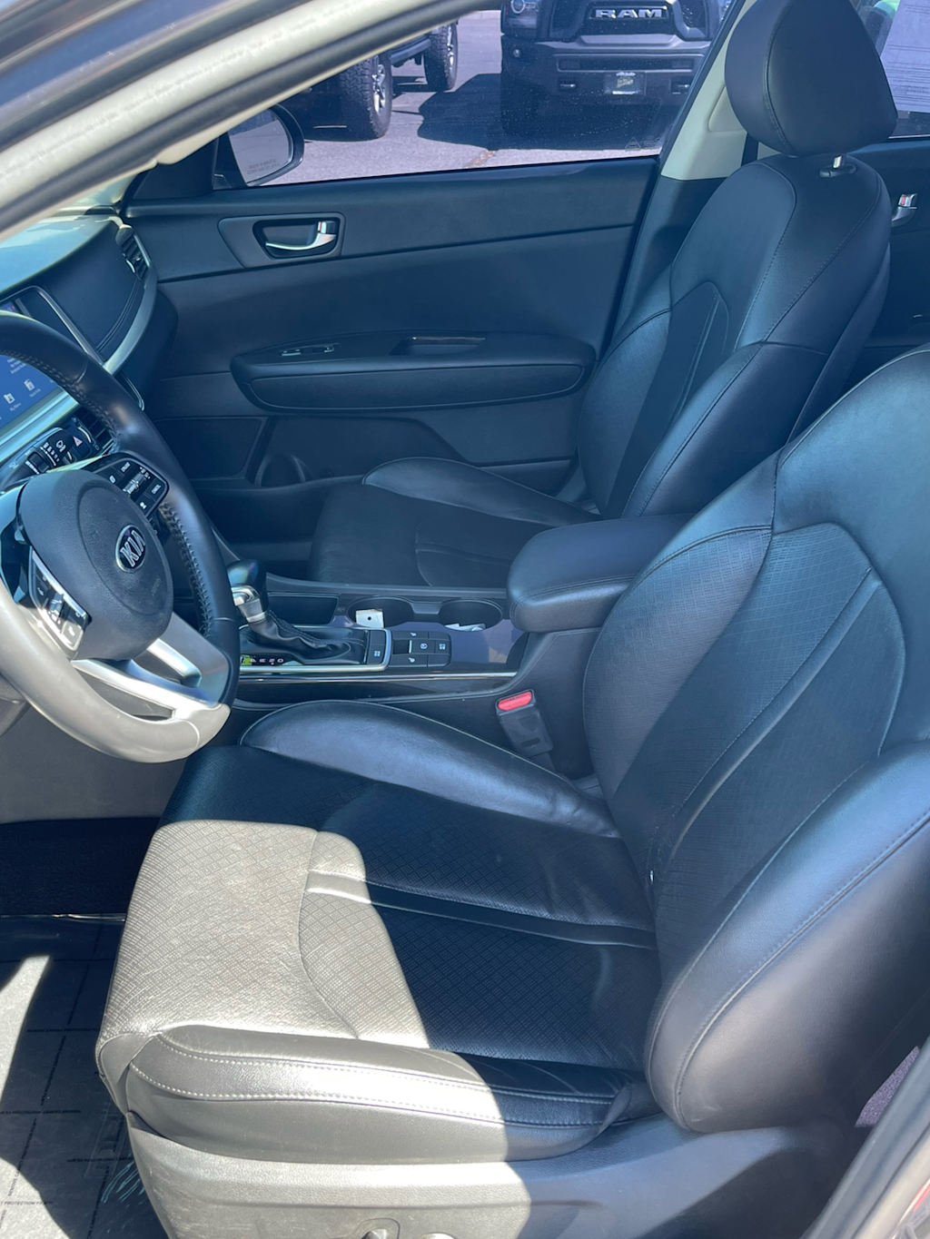 Thumbnail: 2019 Kia Optima - 9