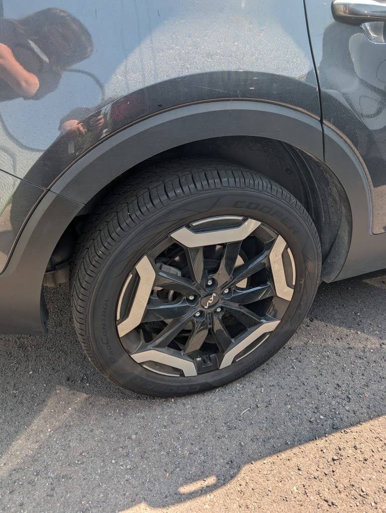 Thumbnail: 2024 Kia Telluride - 7