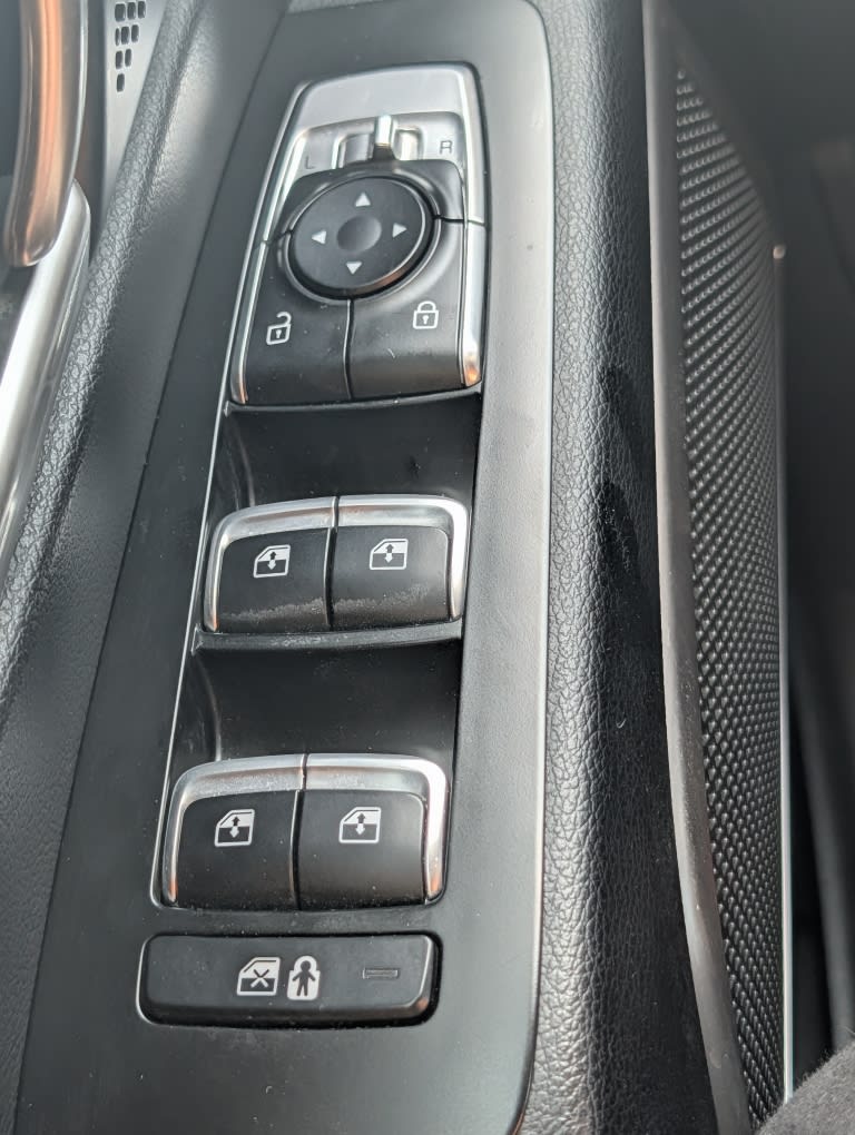 Thumbnail: 2024 Kia Telluride - 23