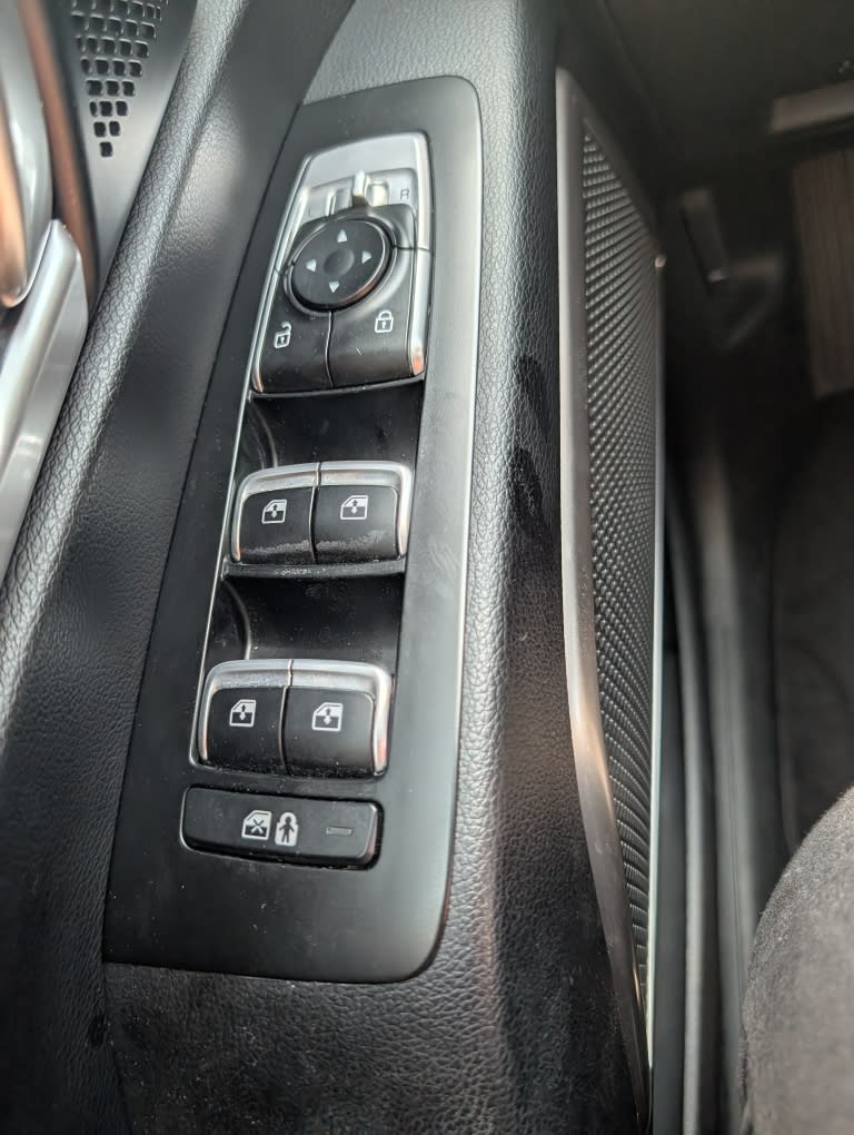 Thumbnail: 2024 Kia Telluride - 25
