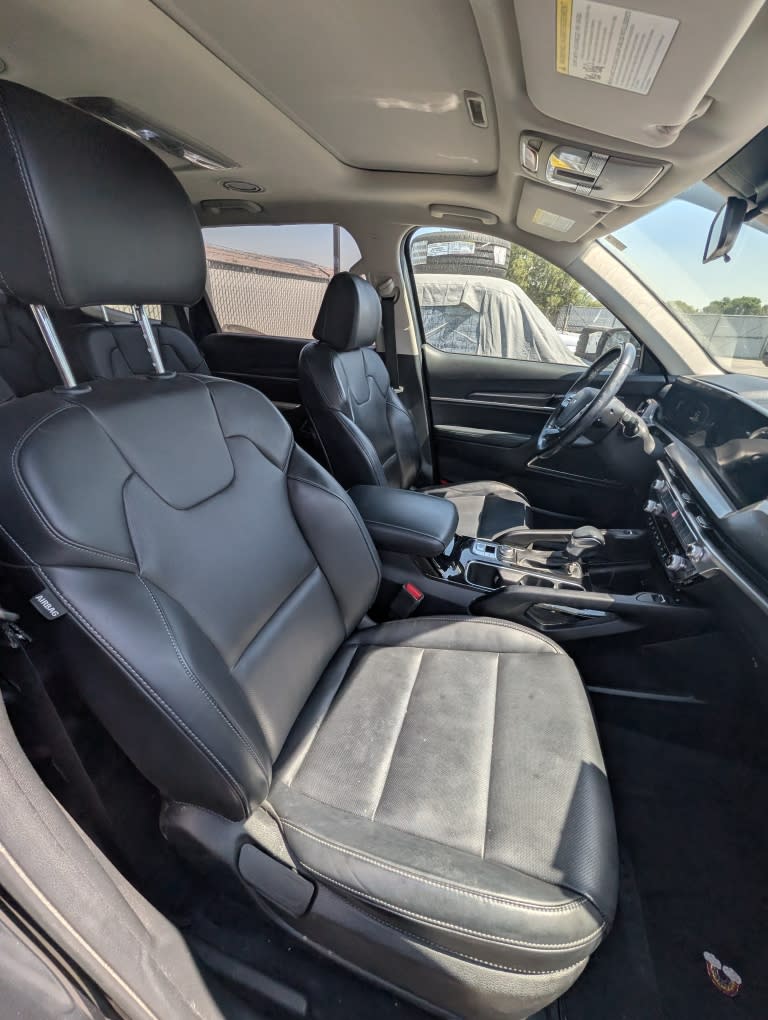 Thumbnail: 2024 Kia Telluride - 10
