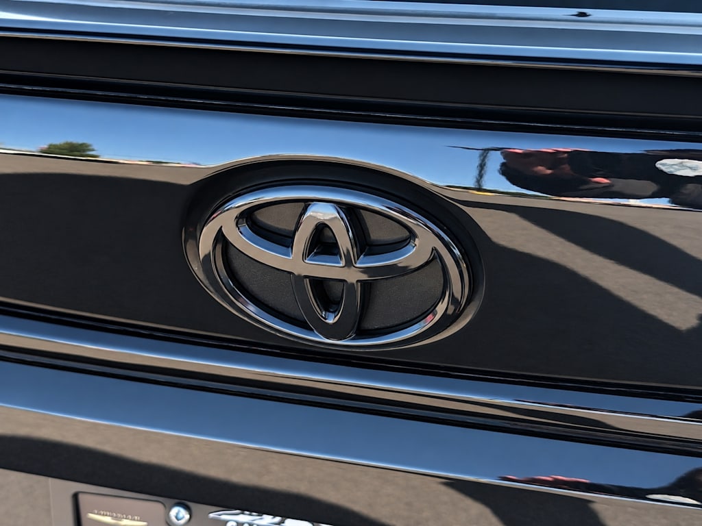 Thumbnail: 2021 Toyota Corolla - 5