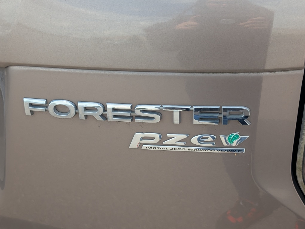 Thumbnail: 2015 Subaru Forester - 18
