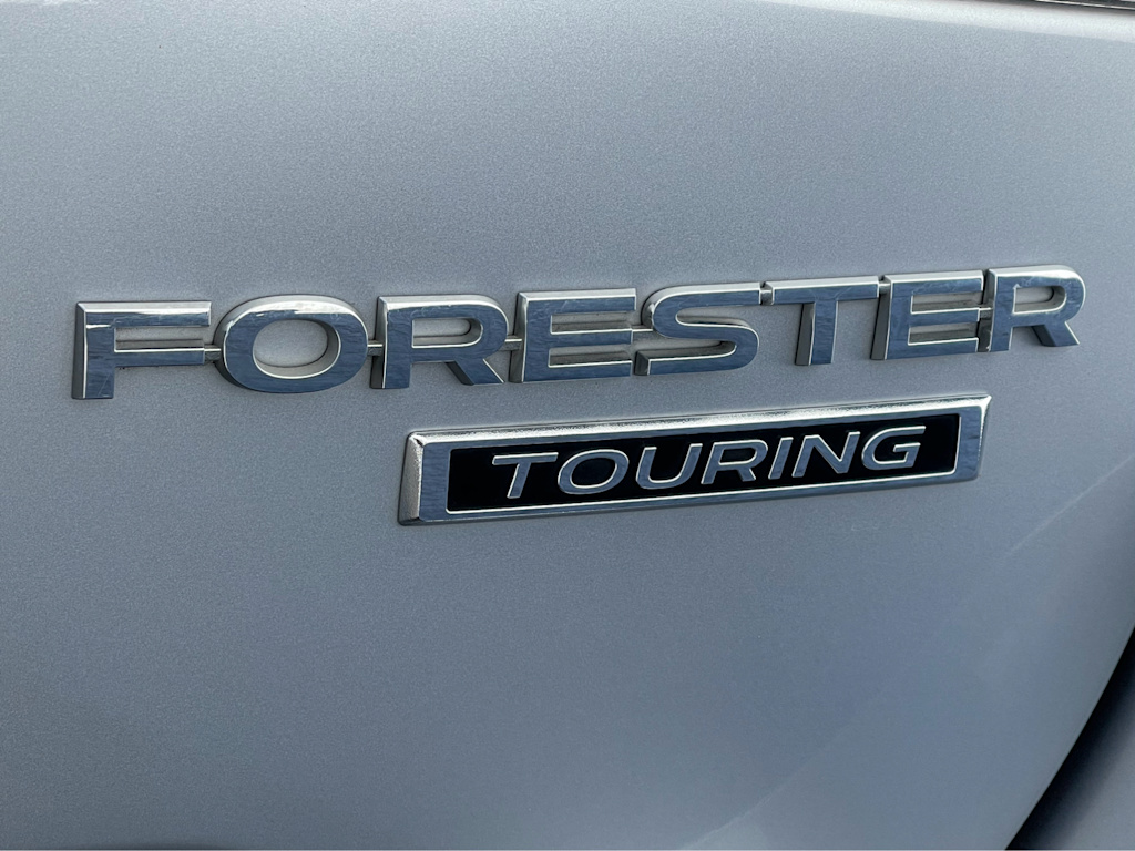 2020 Subaru Forester Touring 19