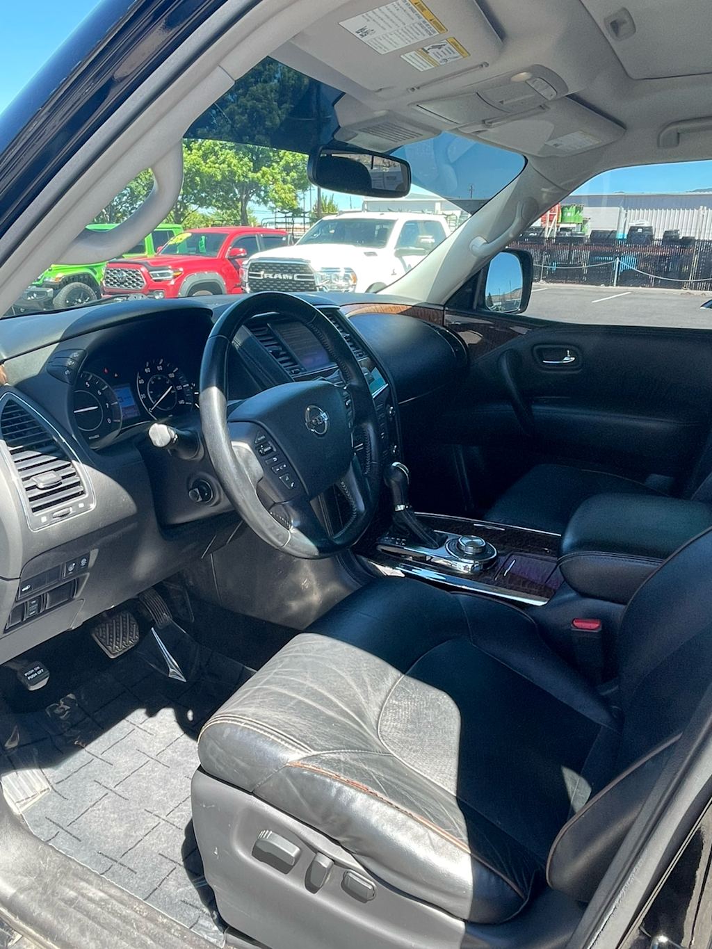 Thumbnail: 2020 Nissan Armada - 2