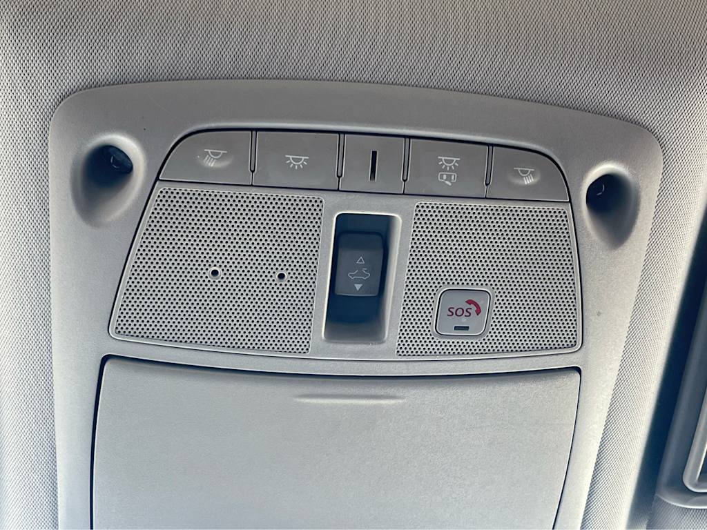 Thumbnail: 2020 Nissan Armada - 26