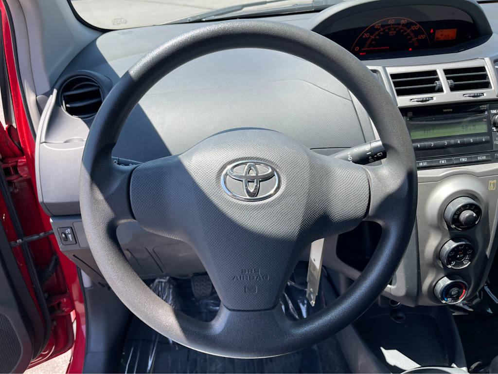 Thumbnail: 2009 Toyota Yaris - 23