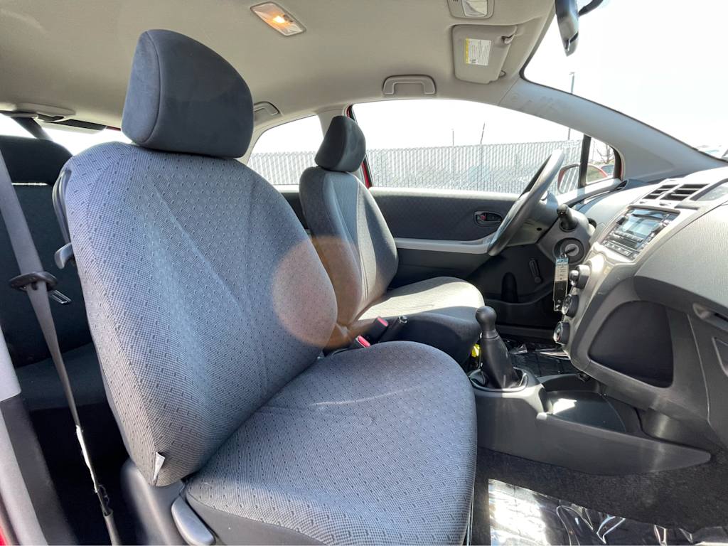 Thumbnail: 2009 Toyota Yaris - 9