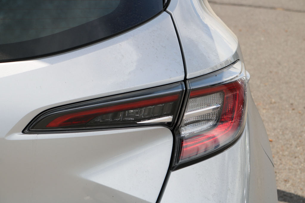 Thumbnail: 2022 Toyota Corolla - 11
