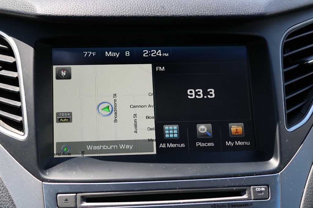 Thumbnail: 2016 Hyundai Azera - 10