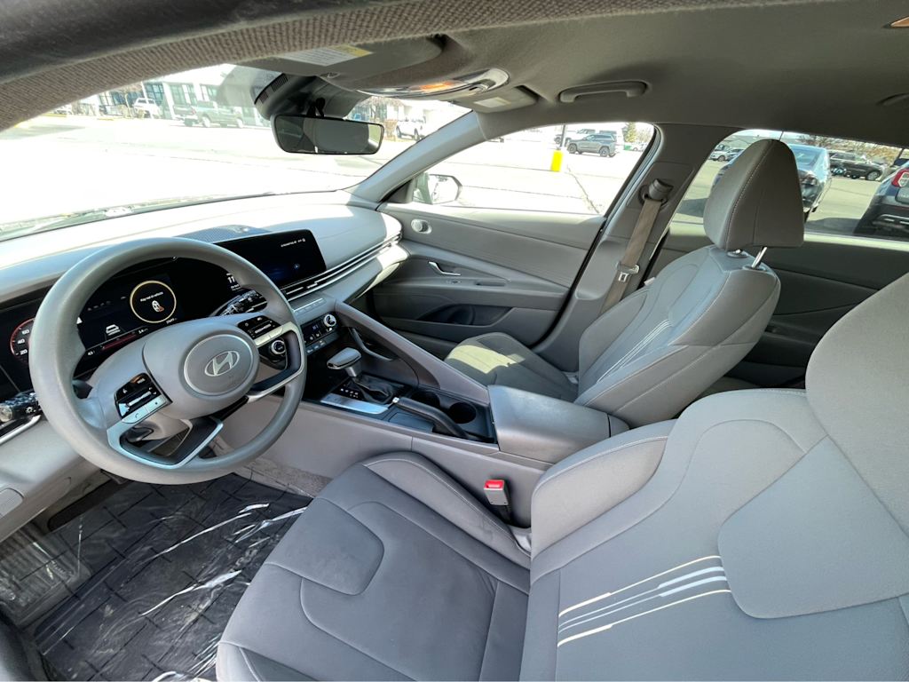 Thumbnail: 2024 Hyundai Elantra - 8