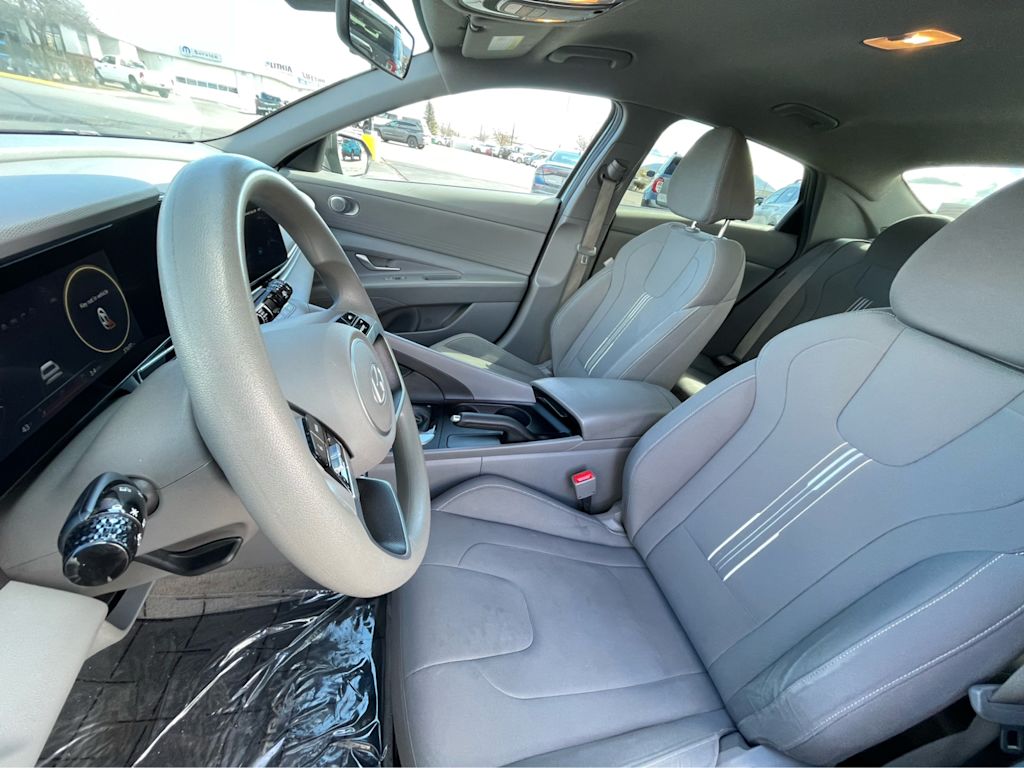 Thumbnail: 2024 Hyundai Elantra - 30