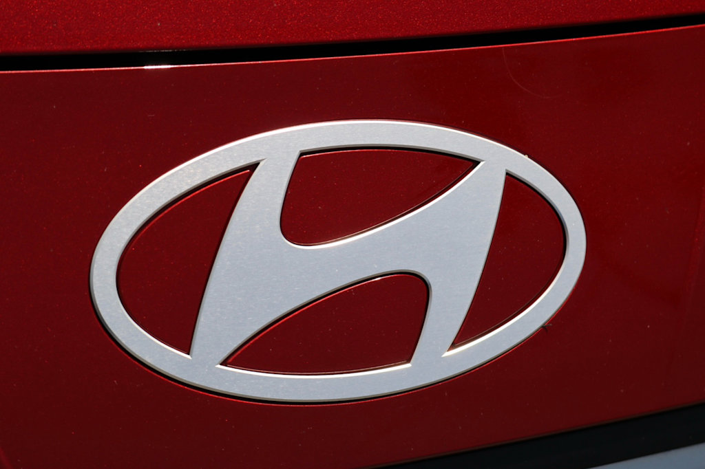 Thumbnail: 2024 Hyundai Elantra - 17