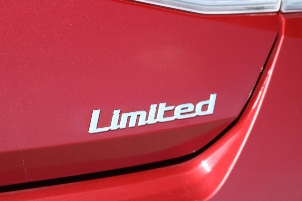 Thumbnail: 2024 Hyundai Elantra - 16