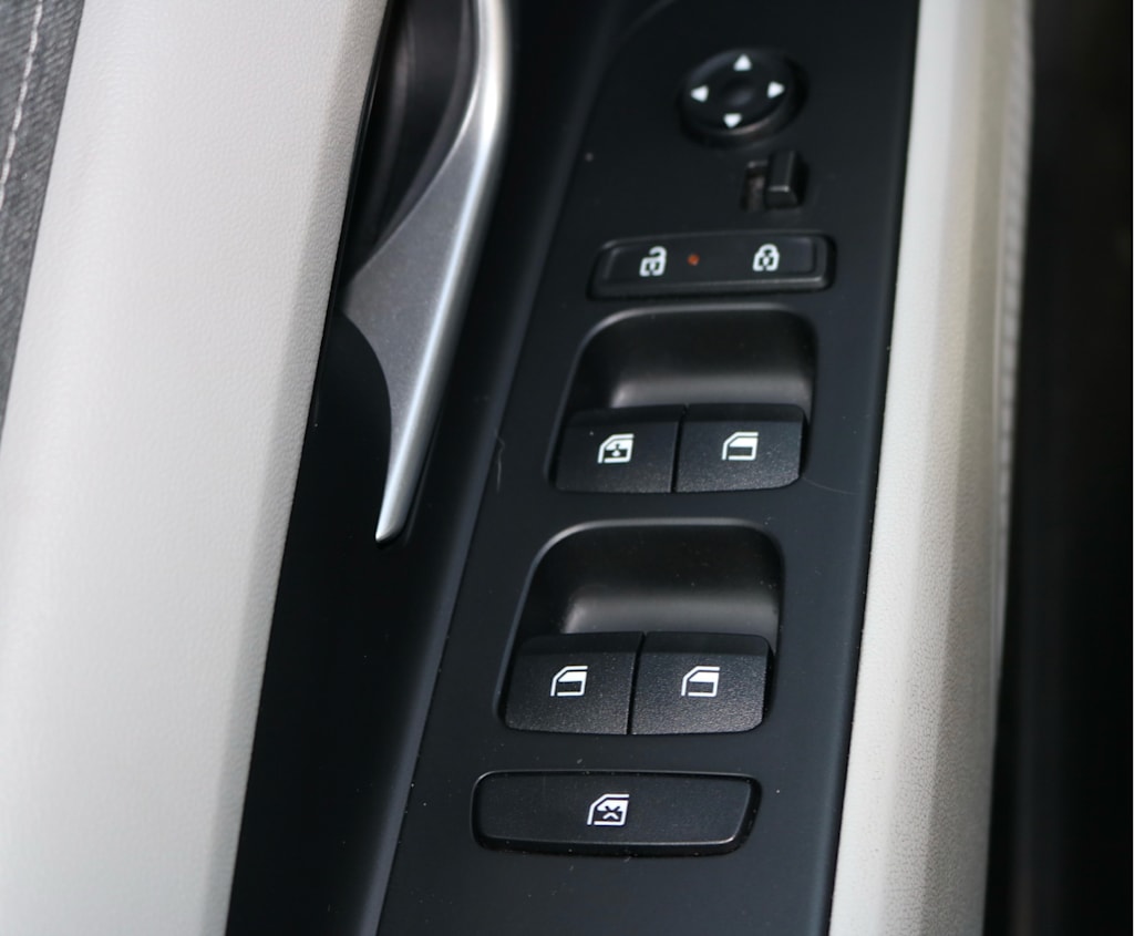 Thumbnail: 2024 Hyundai Elantra - 21