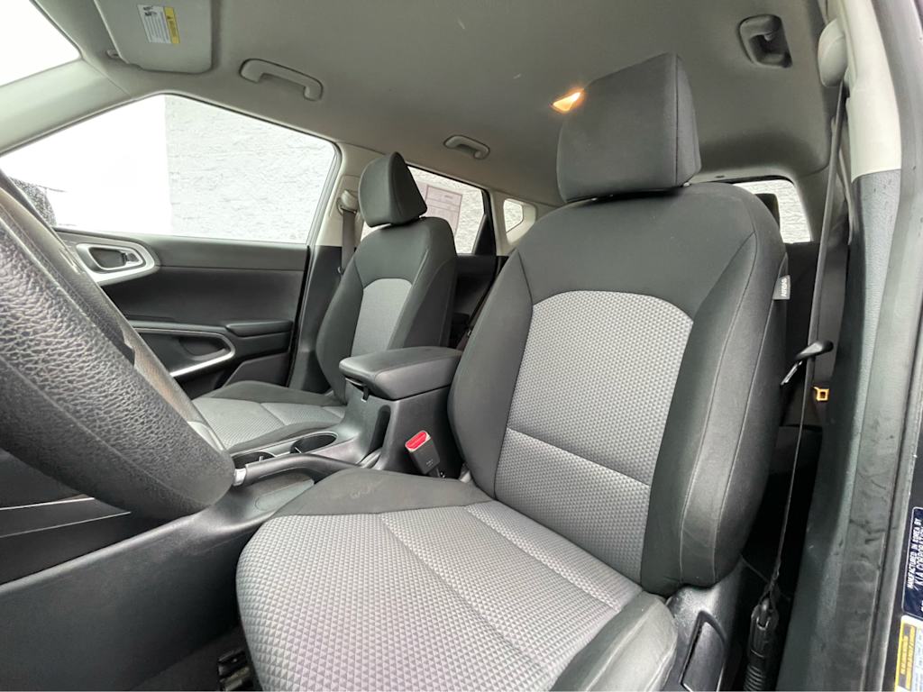 Thumbnail: 2023 Kia Soul - 9