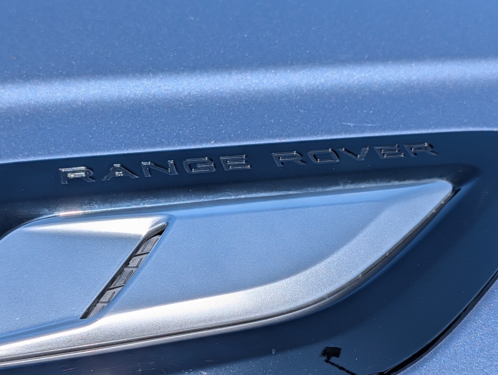 Thumbnail: 2021 Land Rover Range Rover Sport - 20