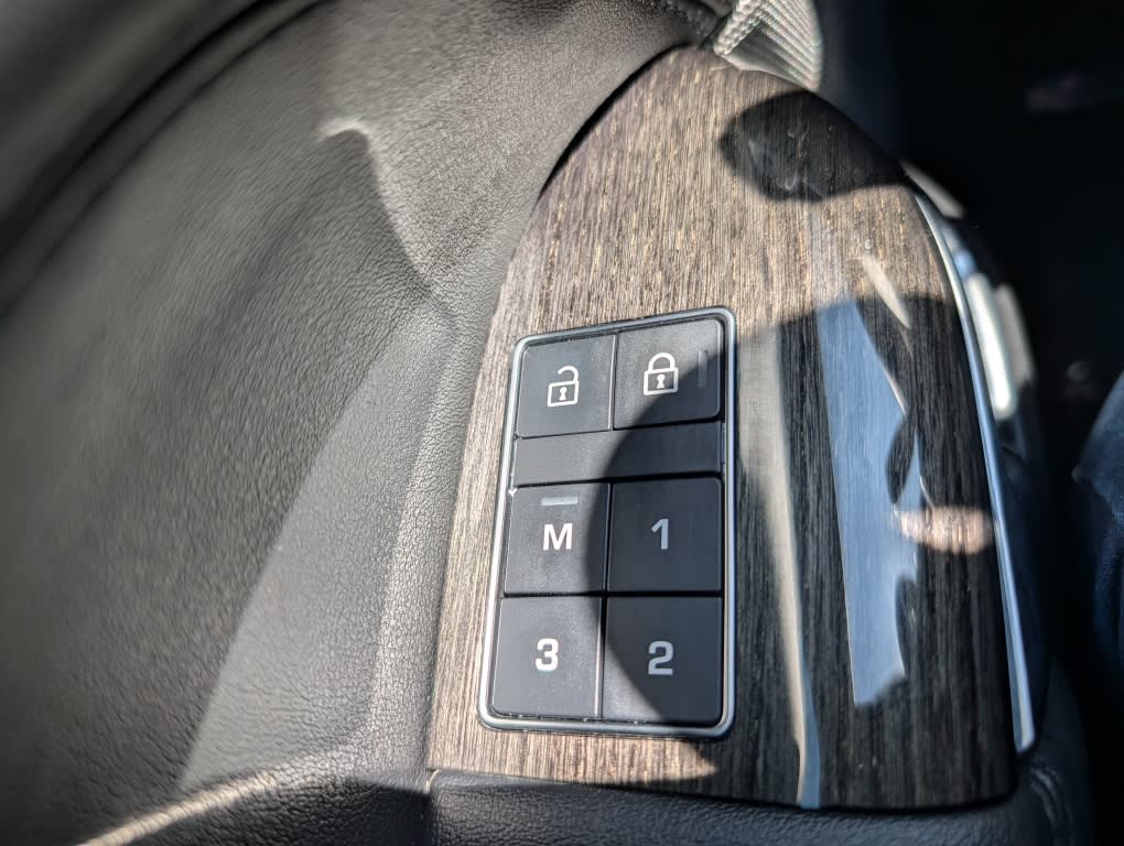 Thumbnail: 2021 Land Rover Range Rover Sport - 14