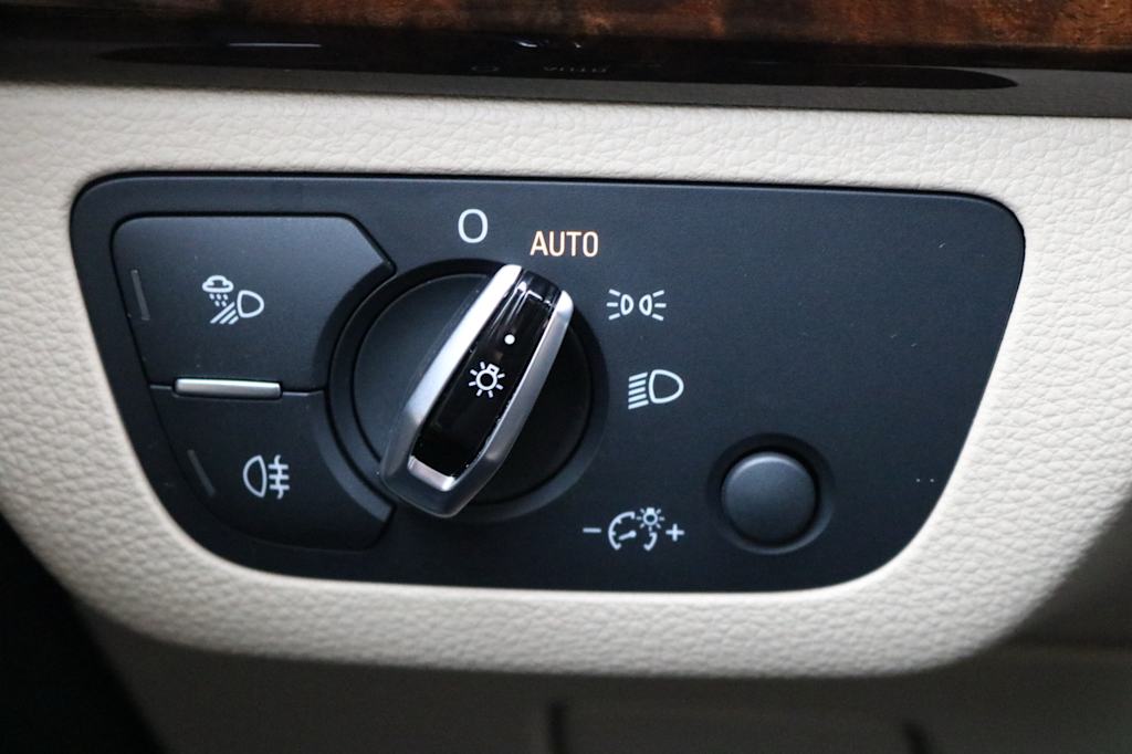 Thumbnail: 2018 Audi Q5 - 26