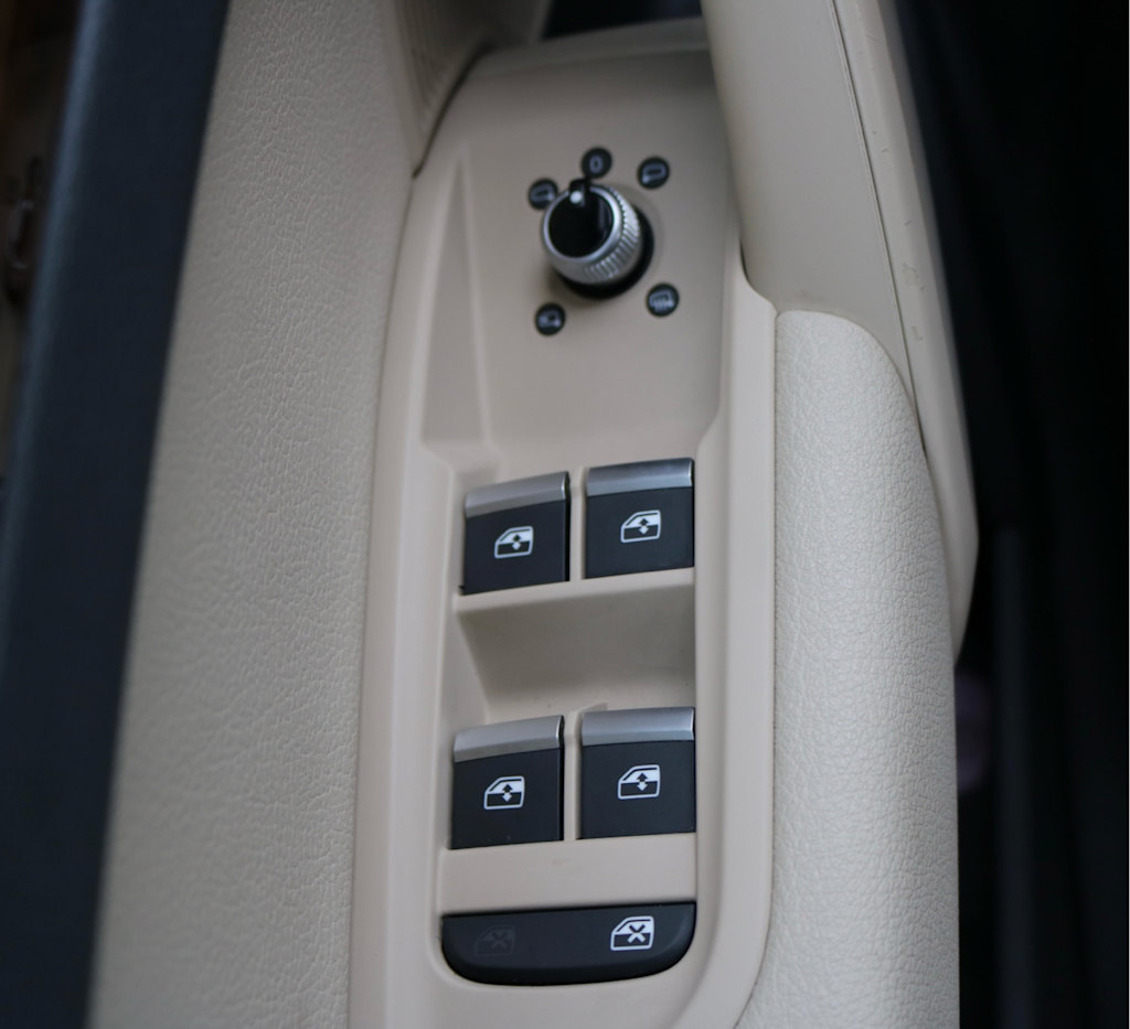 Thumbnail: 2018 Audi Q5 - 25