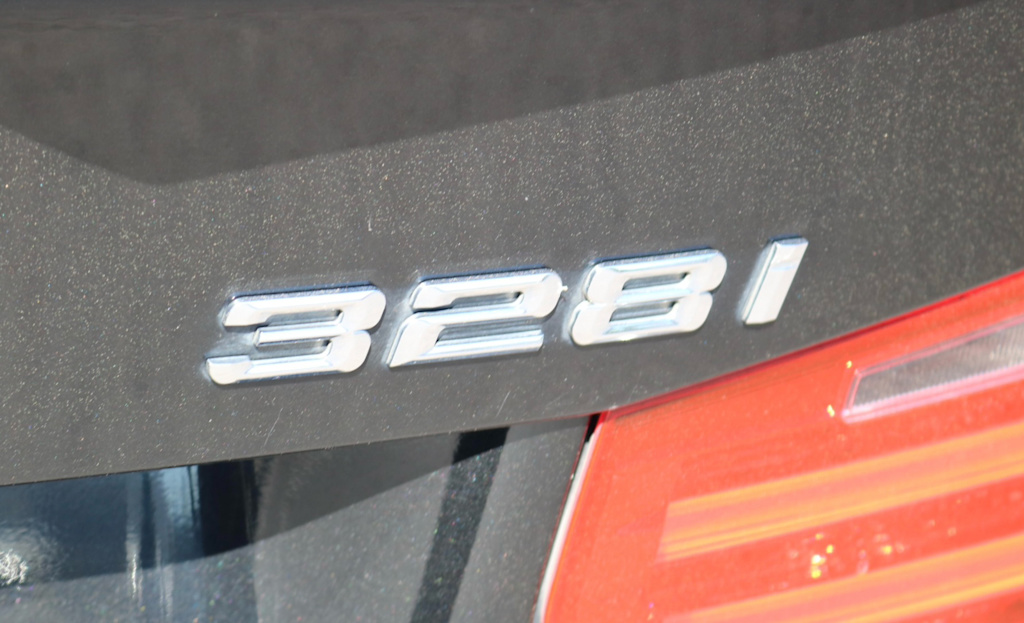 Thumbnail: 2014 BMW 3 Series - 10
