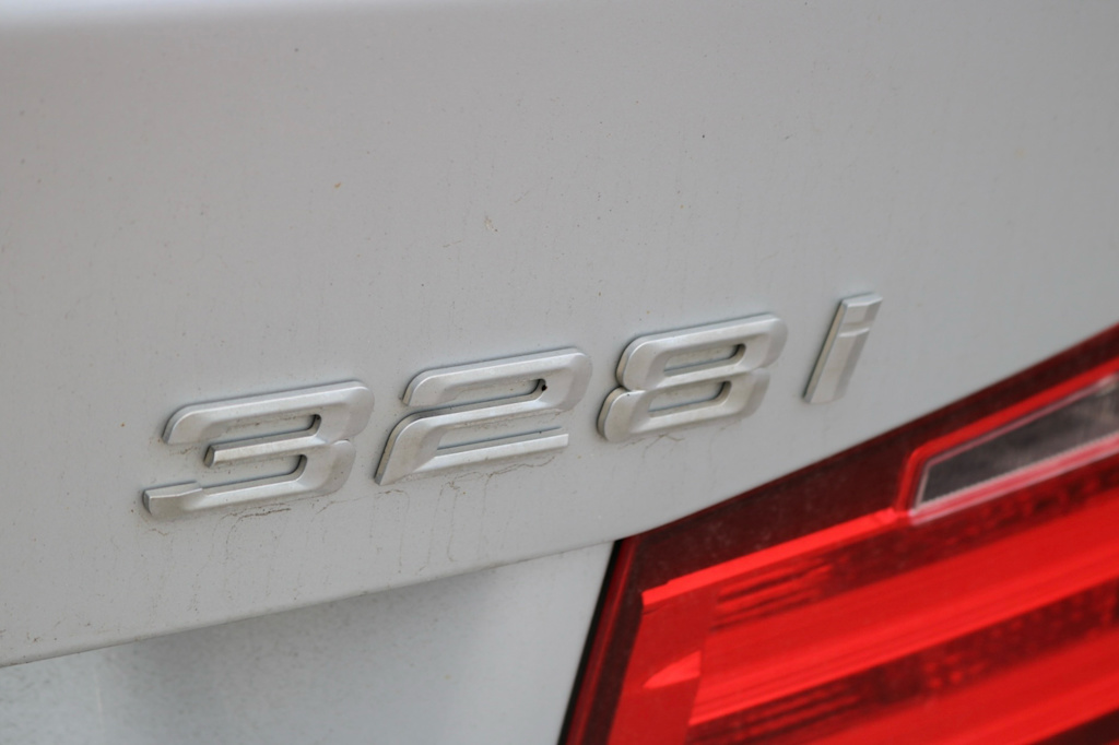Thumbnail: 2013 BMW 3 Series - 10