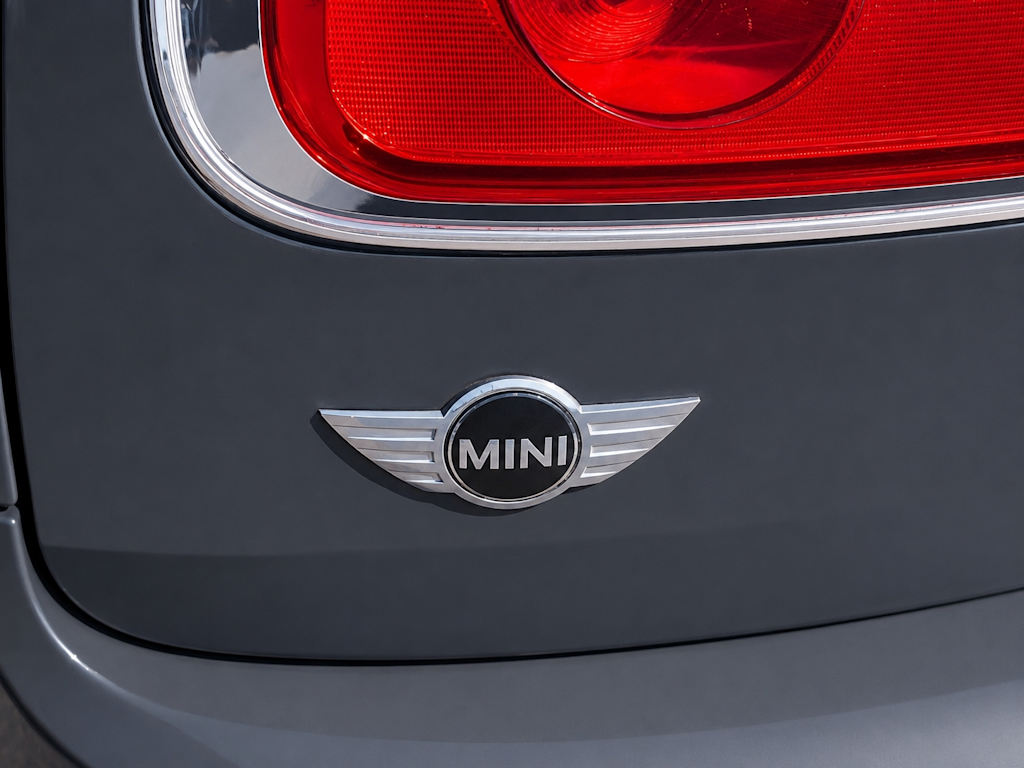 Thumbnail: 2016 MINI Cooper Clubman - 5