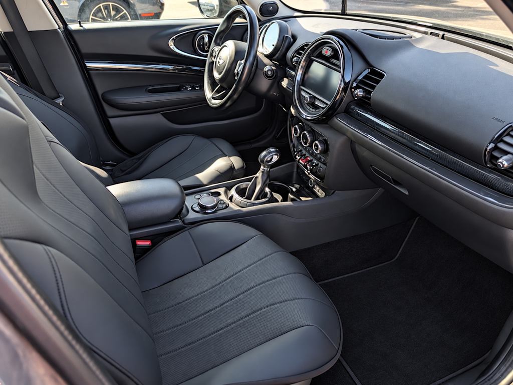 Thumbnail: 2016 MINI Cooper Clubman - 26