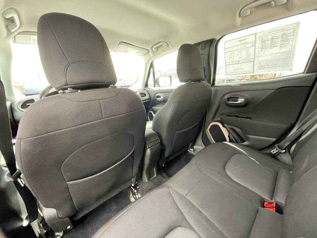 2017 Jeep Renegade Latitude 12