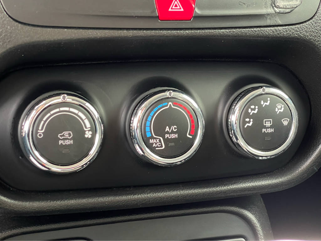 2017 Jeep Renegade Latitude 22