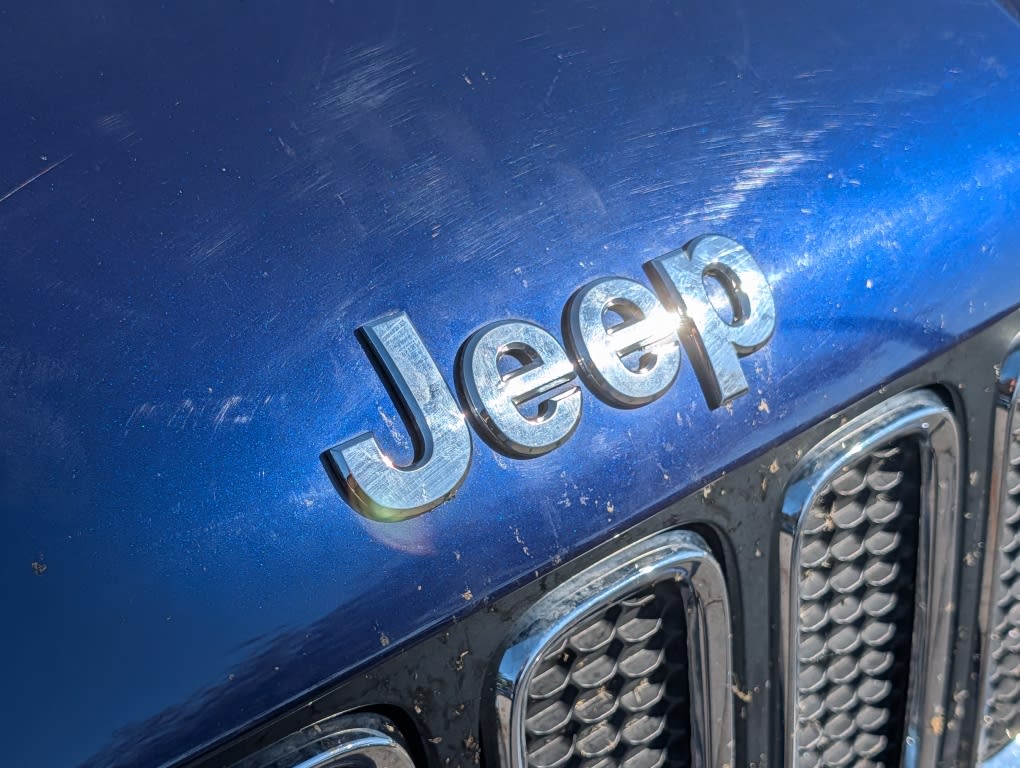 Thumbnail: 2018 Jeep Renegade - 14