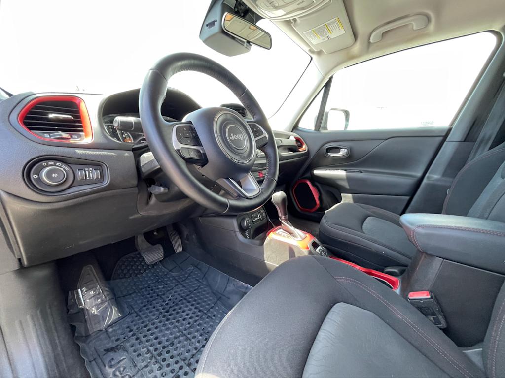 Thumbnail: 2017 Jeep Renegade - 2