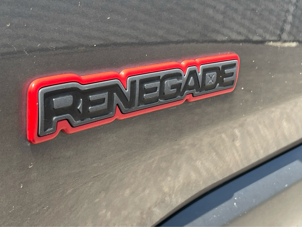 Thumbnail: 2017 Jeep Renegade - 20