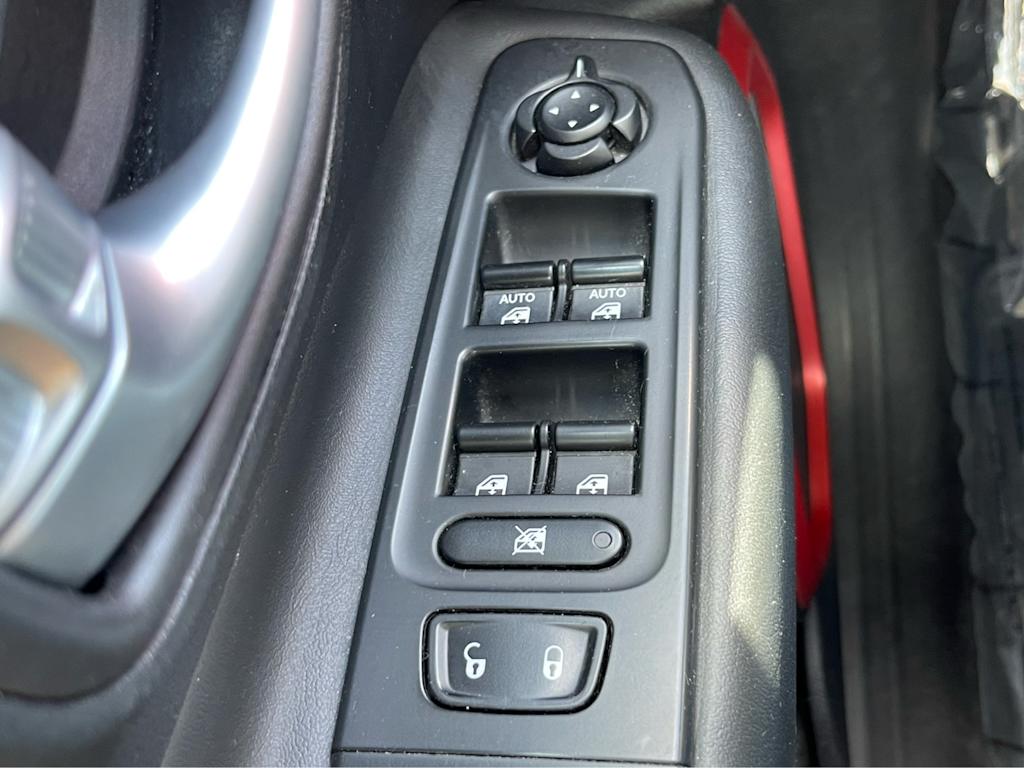 Thumbnail: 2017 Jeep Renegade - 26