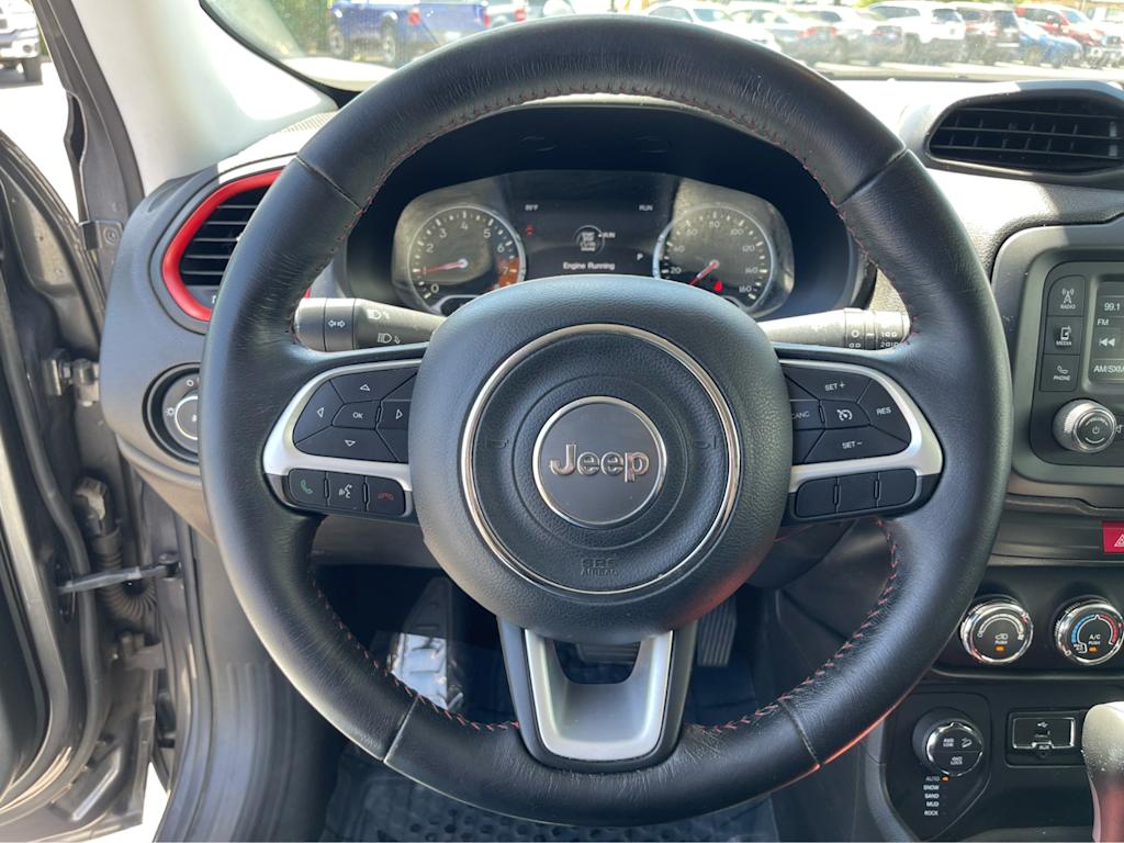 Thumbnail: 2017 Jeep Renegade - 12