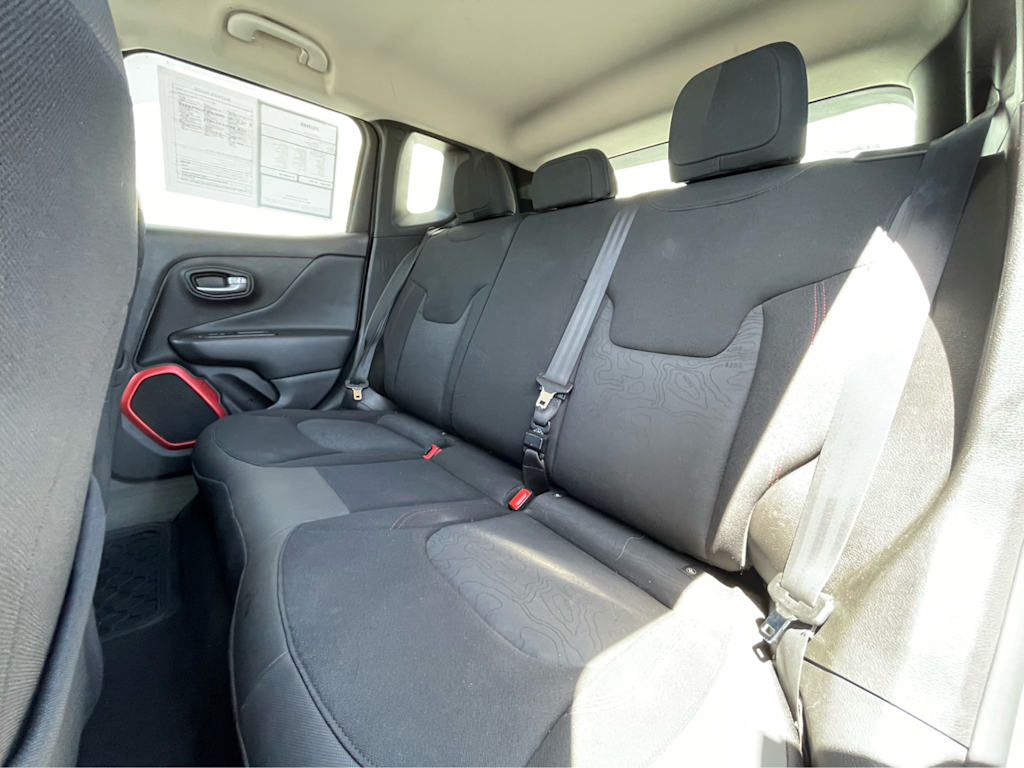 Thumbnail: 2017 Jeep Renegade - 27