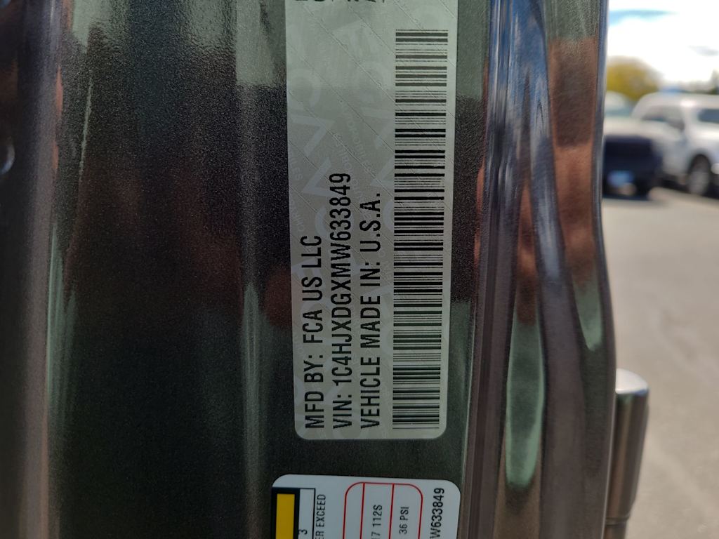 Thumbnail: 2021 Jeep Wrangler - 18