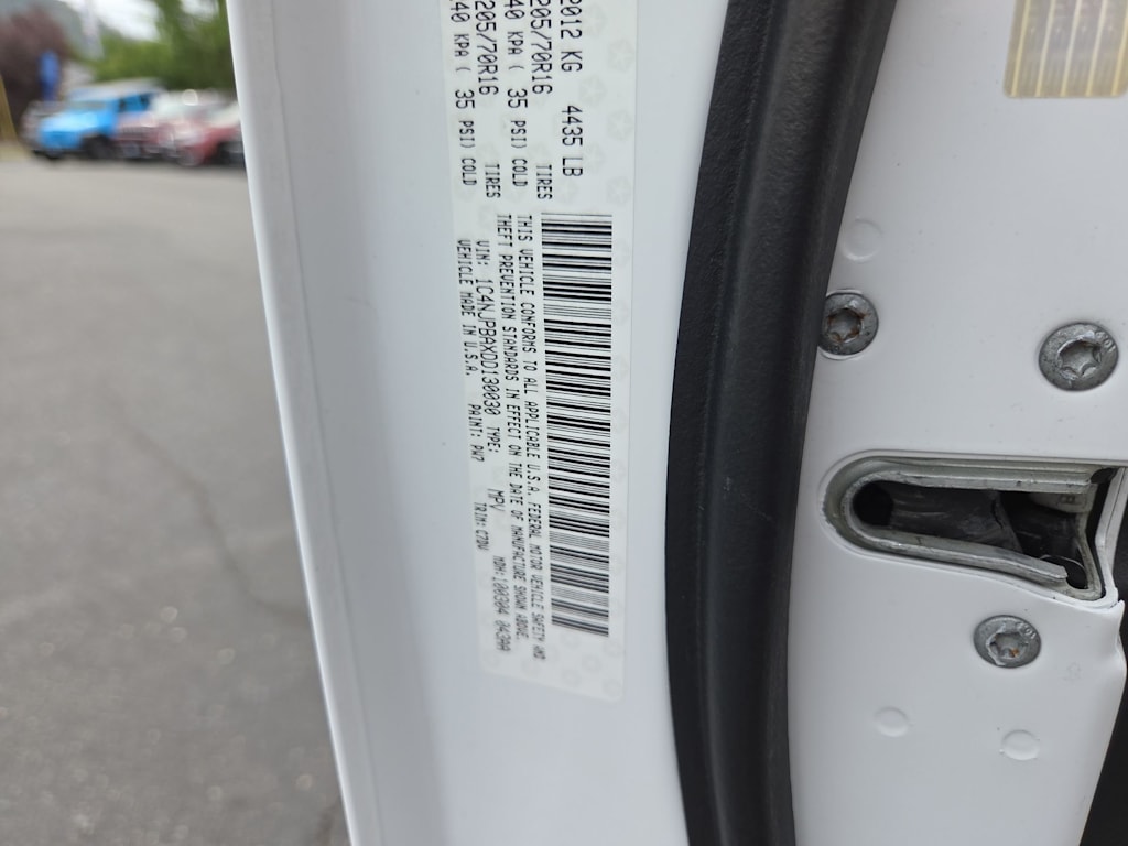 Thumbnail: 2013 Jeep Patriot - 19