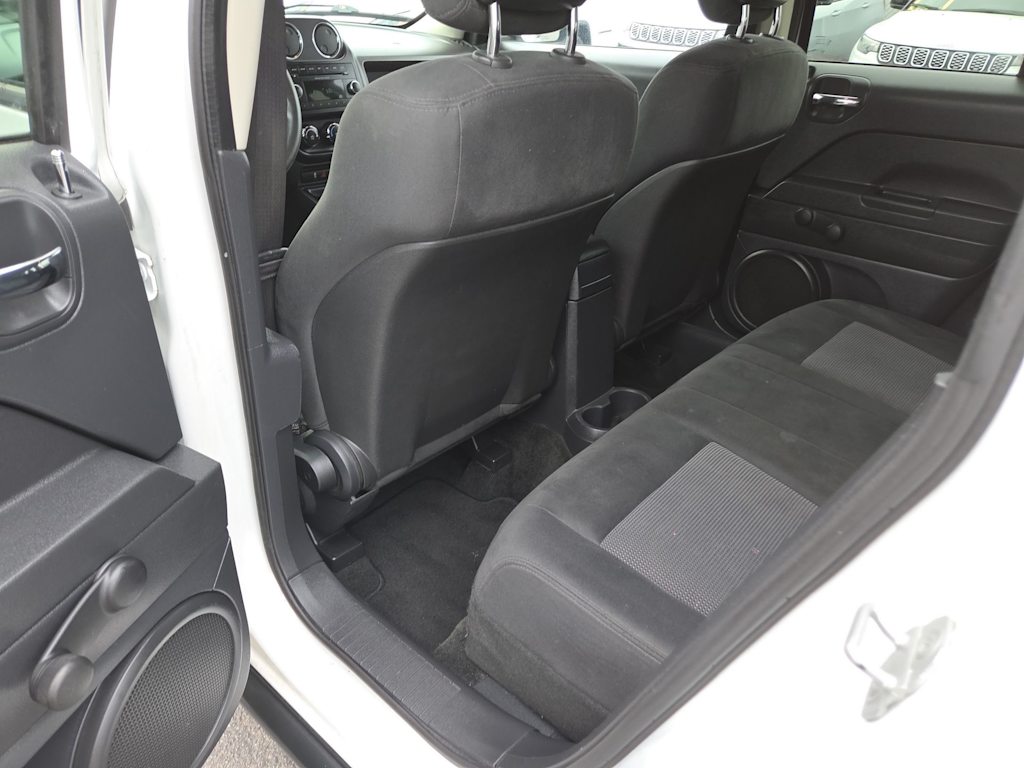 Thumbnail: 2013 Jeep Patriot - 13